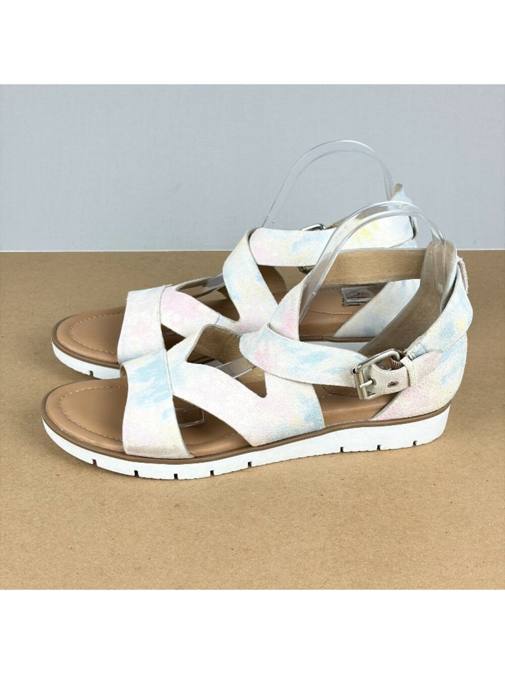 Sofft Mirabelle Pastel Watercolor Sandals Womens 10 Pink Blue Leather Buckle